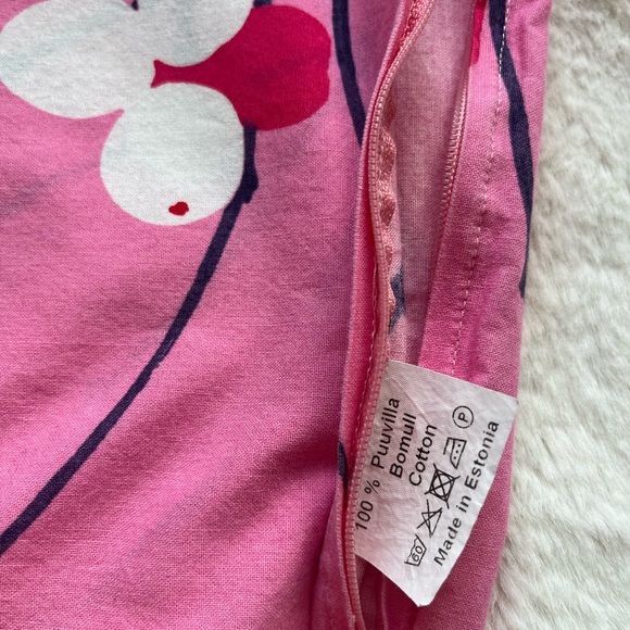 Marimekko Pink White Navy Accent PillowCover - Picture 4 of 7